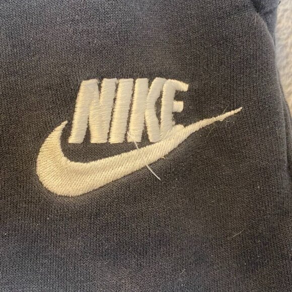 Nike Men's Joggers Large Black Standard Fit Cotton and Polyester Blend Side Hole - Picture 4 of 8